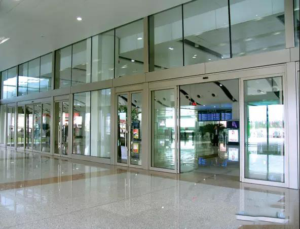 自動門安裝“易學(xué)難精”，多瑪DK90自動門專業(yè)安裝服務(wù)為您保駕護(hù)航！